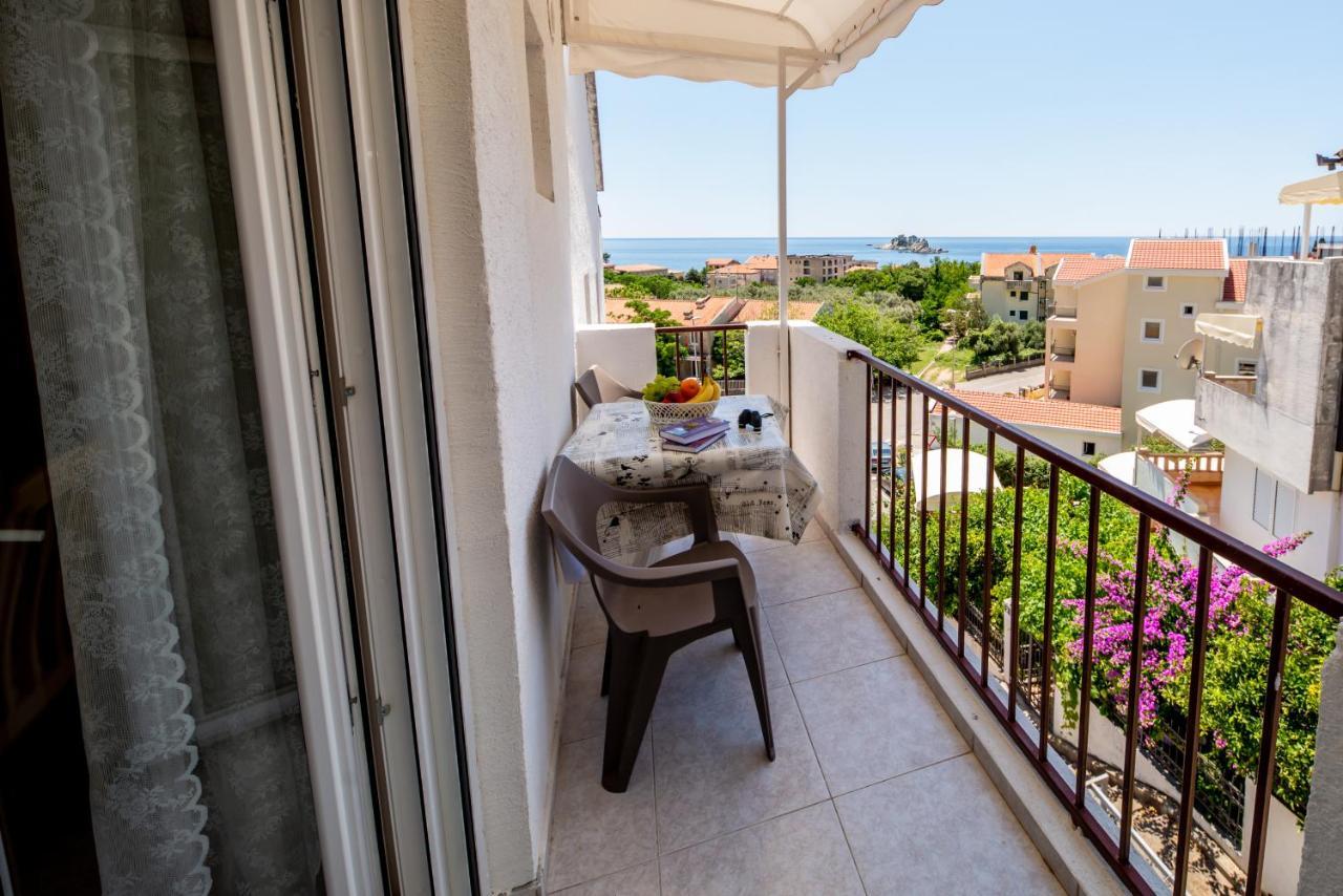 Apartments Vjera Petrovac Luaran gambar