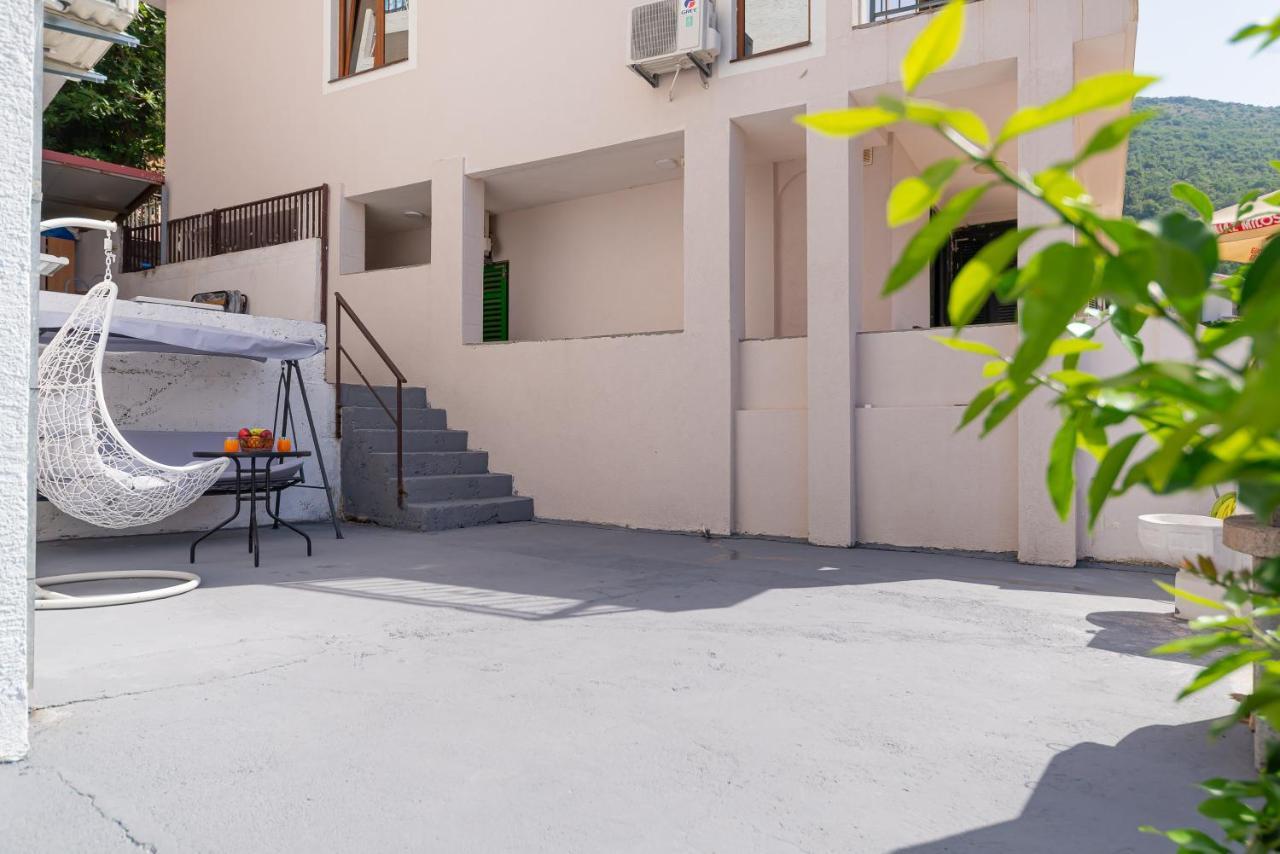 Apartments Vjera Petrovac Luaran gambar