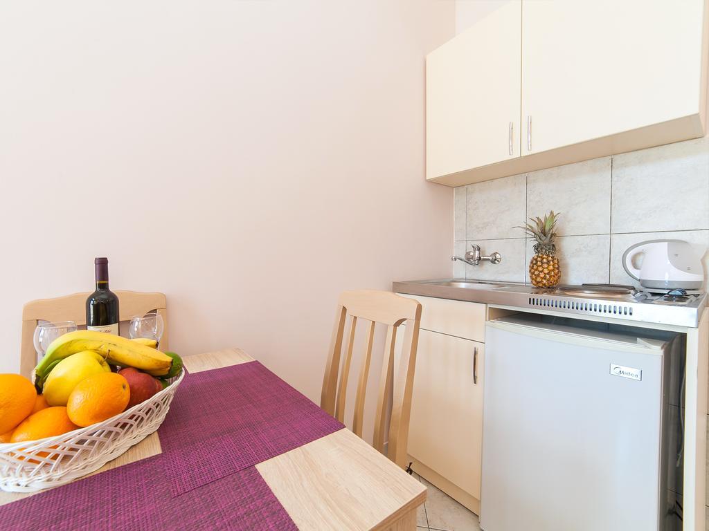 Apartments Vjera Petrovac Luaran gambar
