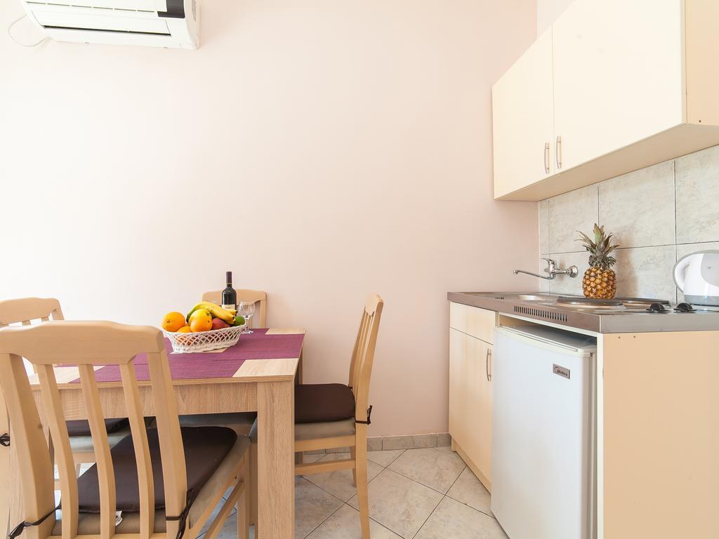 Apartments Vjera Petrovac Luaran gambar