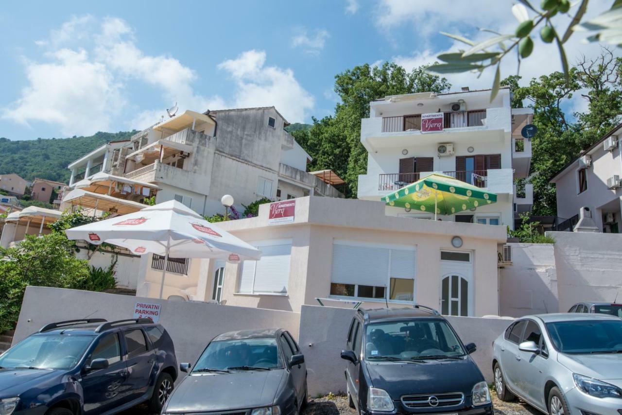 Apartments Vjera Petrovac Luaran gambar